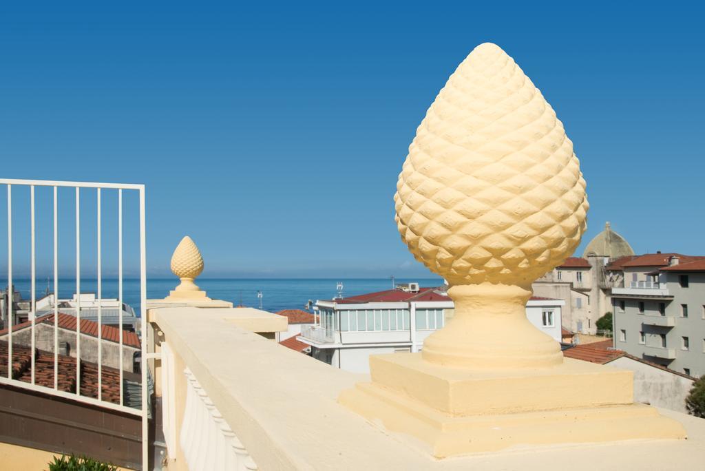 Aparthotel Colombo Viareggio